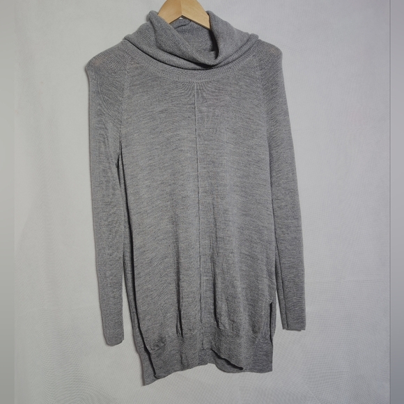 Cynthia Rowley Gray Cowl Neck Sweater Extra Fine Merino Wool Sz S - Picture 1 of 5